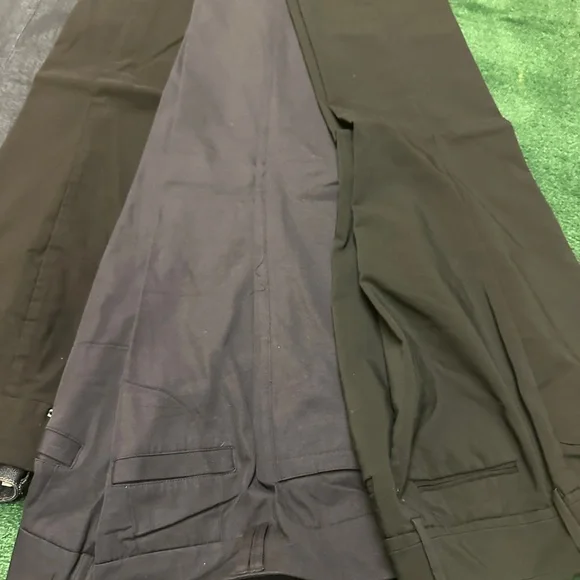 Six Pair Ladies Size 6 Dress Pants - Black, Navy, Gray, Beige - Picture 11 of 11